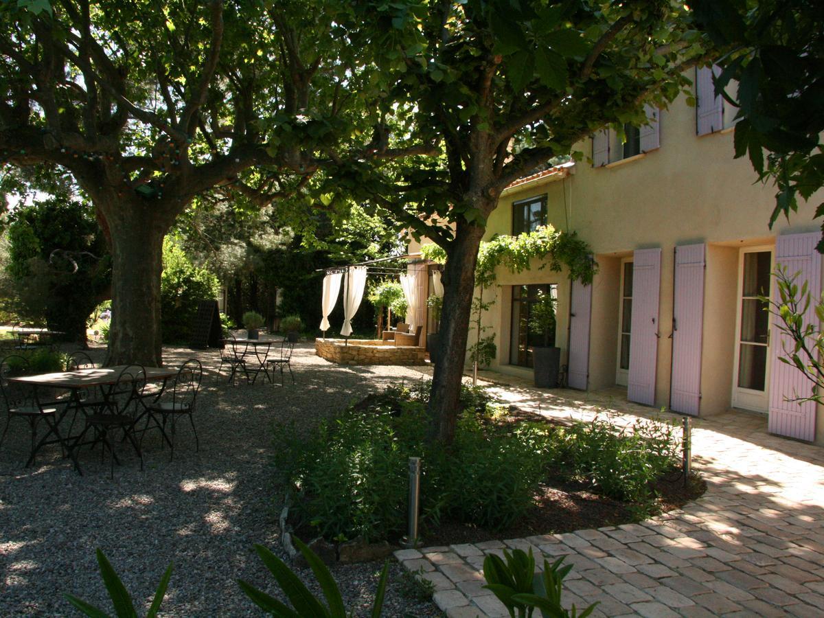 Couleur Lavande Le Thor Exterior photo